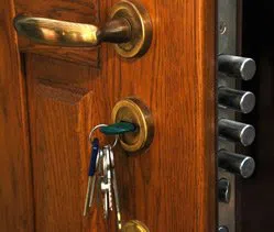 Town Center Locksmith Shop Grosse Pointe, MI 313-228-1490 Town Center Locksmith Shop Grosse Pointe, MI 313-228-1490 - 6-Lock-Change